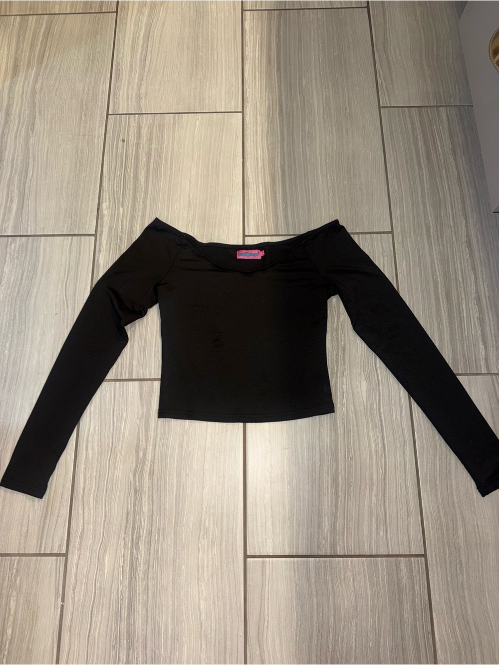 Edikted Black Off-Shoulder Long Sleeve Crop Top